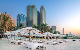 Sheraton Abu Dhabi Hotel ... 5*